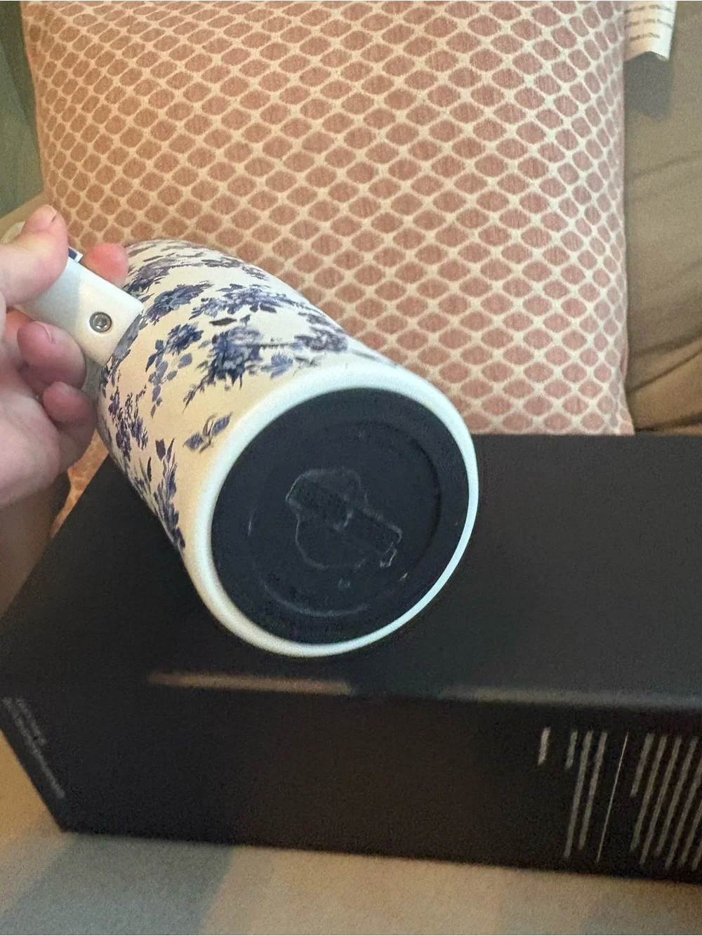 BrüMate Blue Floral Santorini 40 oz Era Flip - Picture 6 of 8
